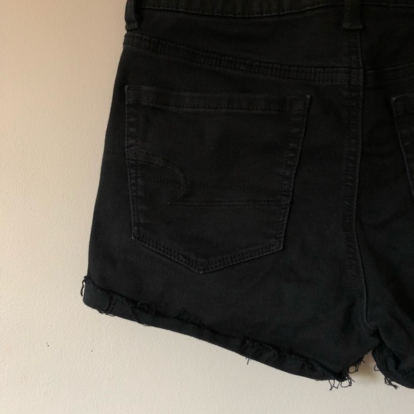 Black American Eagle high rise shorts - Picture 4 of 14